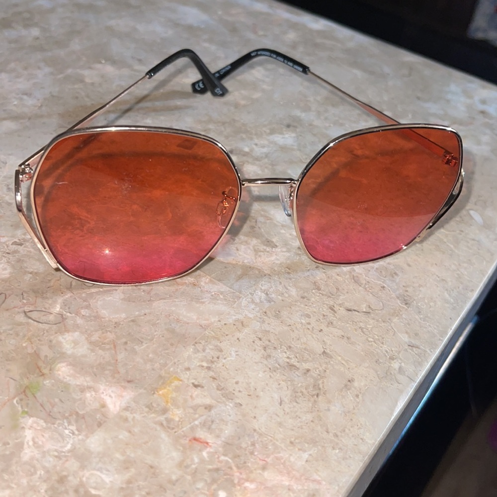 Cute rose colored glasses aviator cop designer
